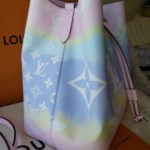 Louis Vuitton | Bags | Louise Vuitton Escale Neonoe Bag Limited Ed Pastel |  Poshmark